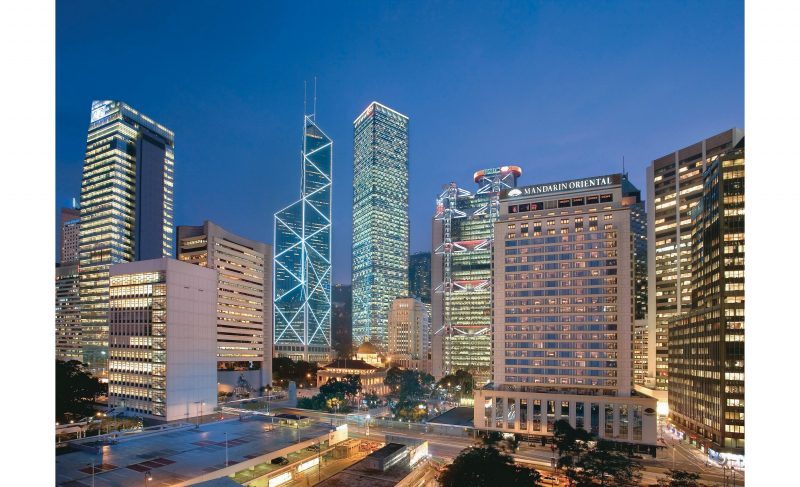 hong-kong-exterior-view-night-04 (2)
